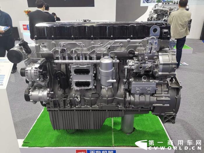 玉柴機器YCK13-60系列國六柴油發動機，功率覆蓋530-600馬力2.jpg